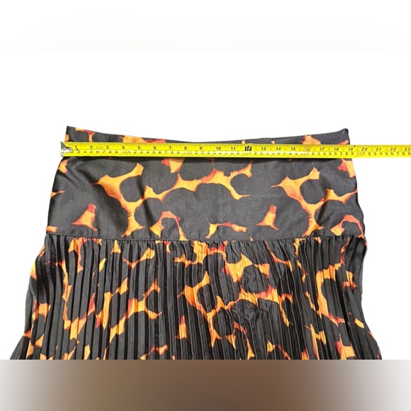 FUTURE COLLECTIVE women’s drop waist midi flames goth biker skirt size Large NWT - Picture 10 of 12